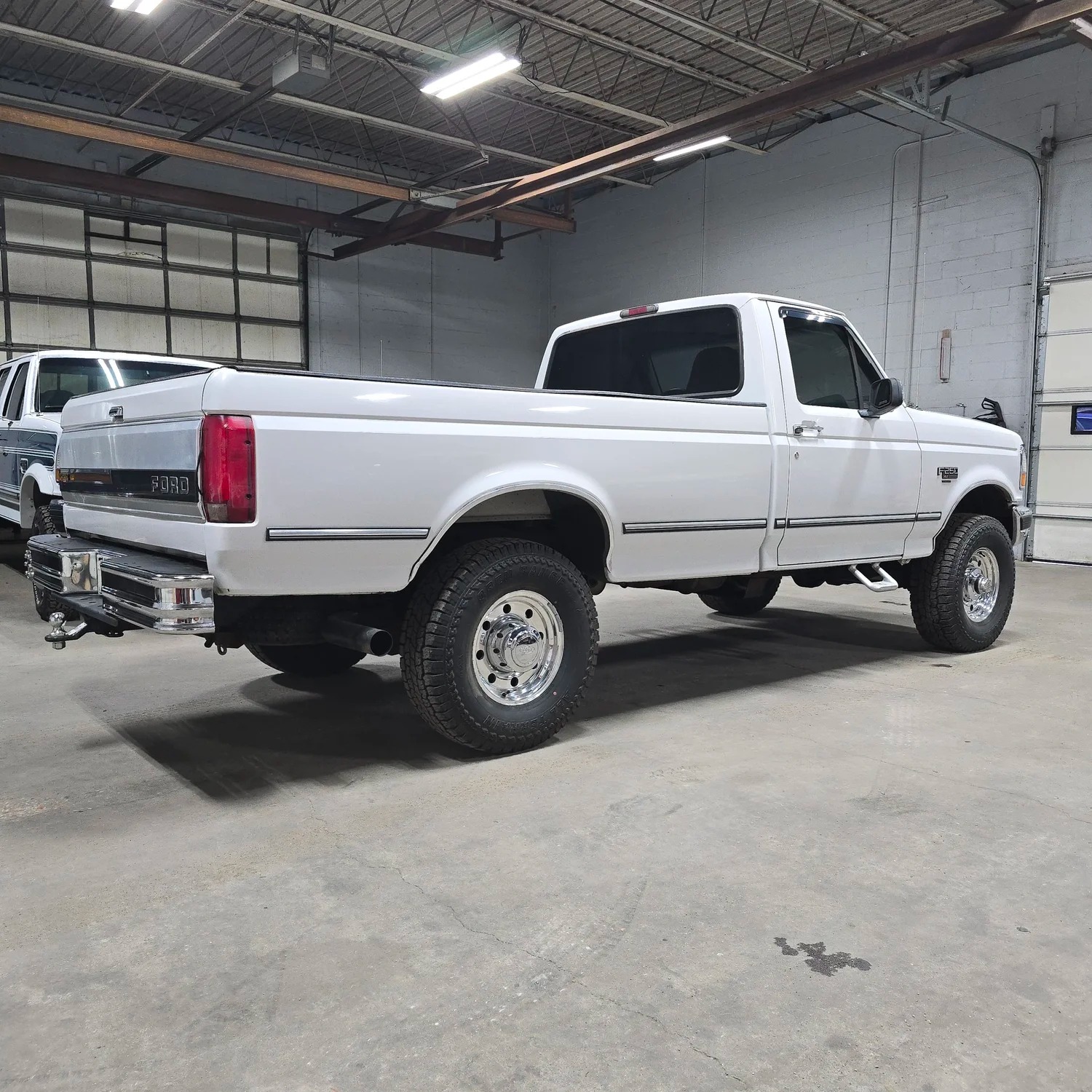 1994 Ford F-250 XLT - 3