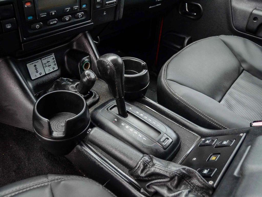 2004 Land Rover Discovery II G4 Challenge