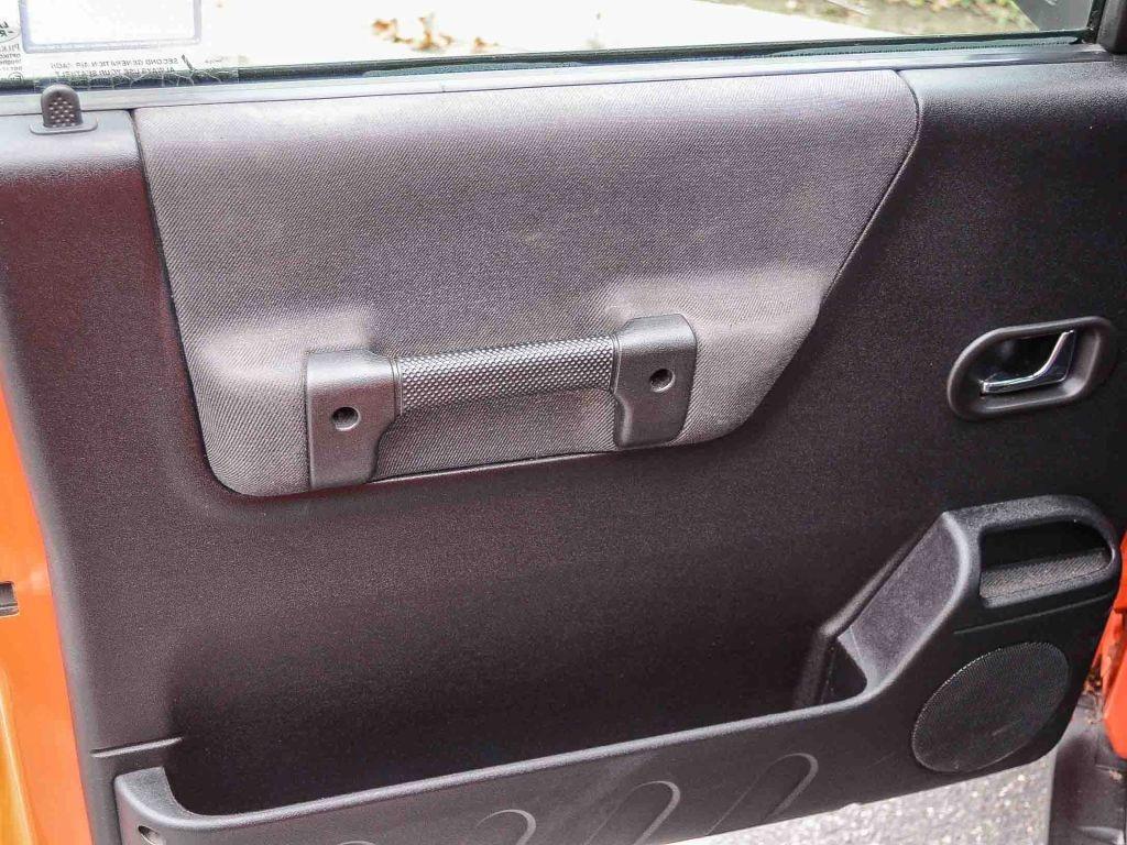 2004 Land Rover Discovery II G4 Challenge