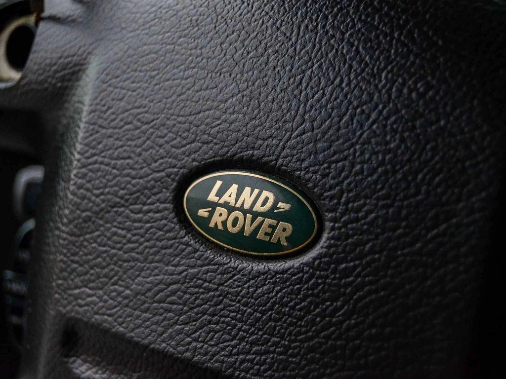 2004 Land Rover Discovery II G4 Challenge