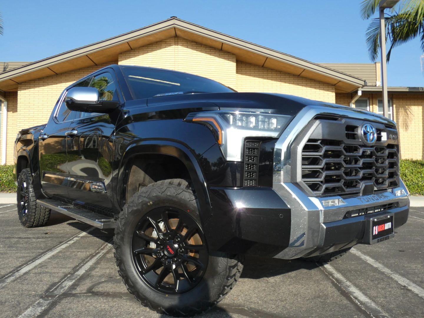 2024 Toyota Tundra 1974 Edition - 4