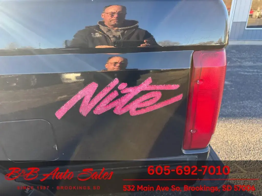 1991 Ford F-150 Nite