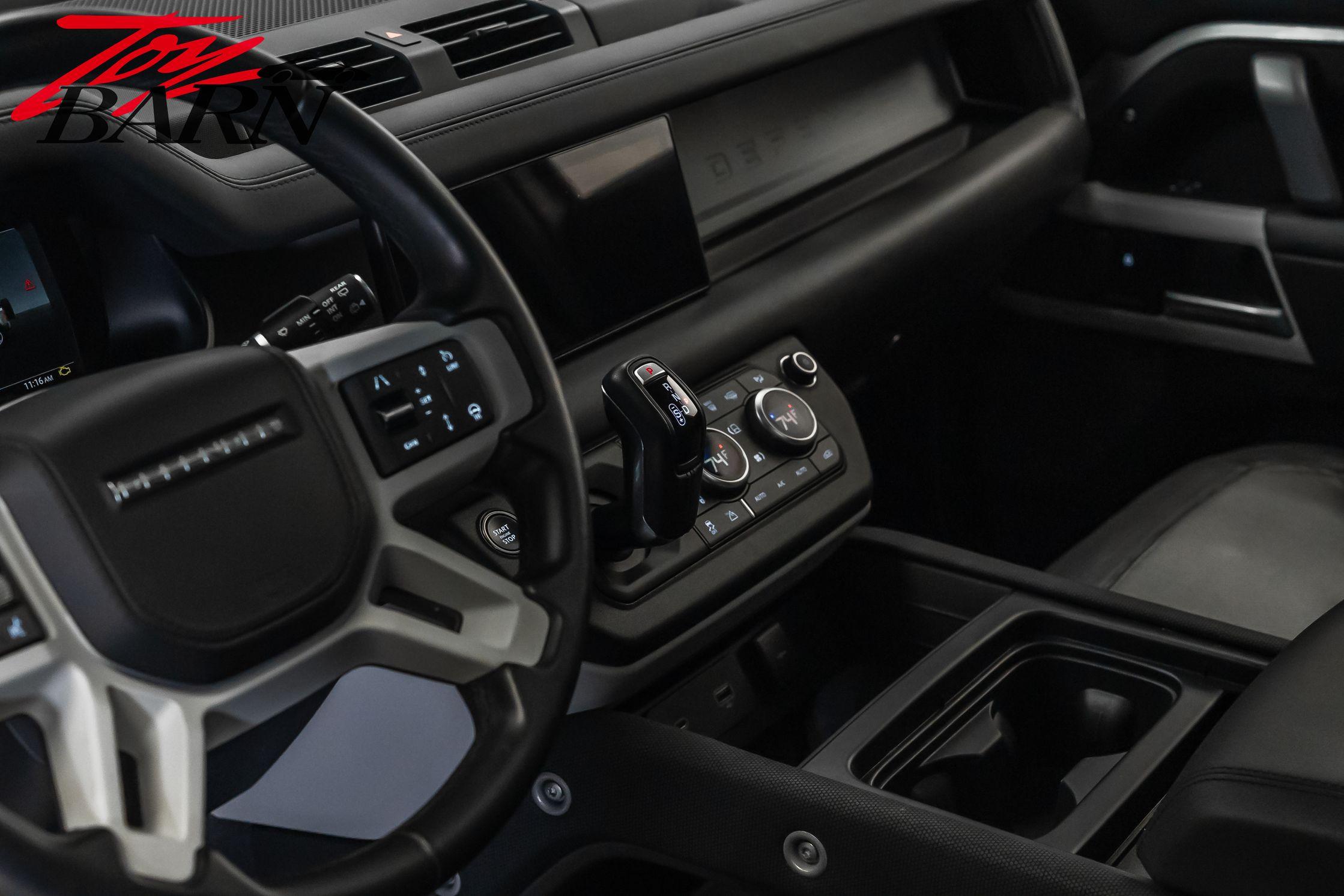 2023 Land Rover Defender 110 X-Dynamic SE