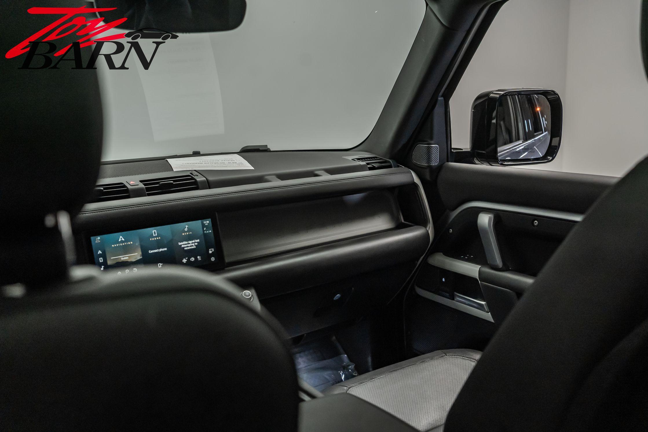 2023 Land Rover Defender 110 X-Dynamic SE