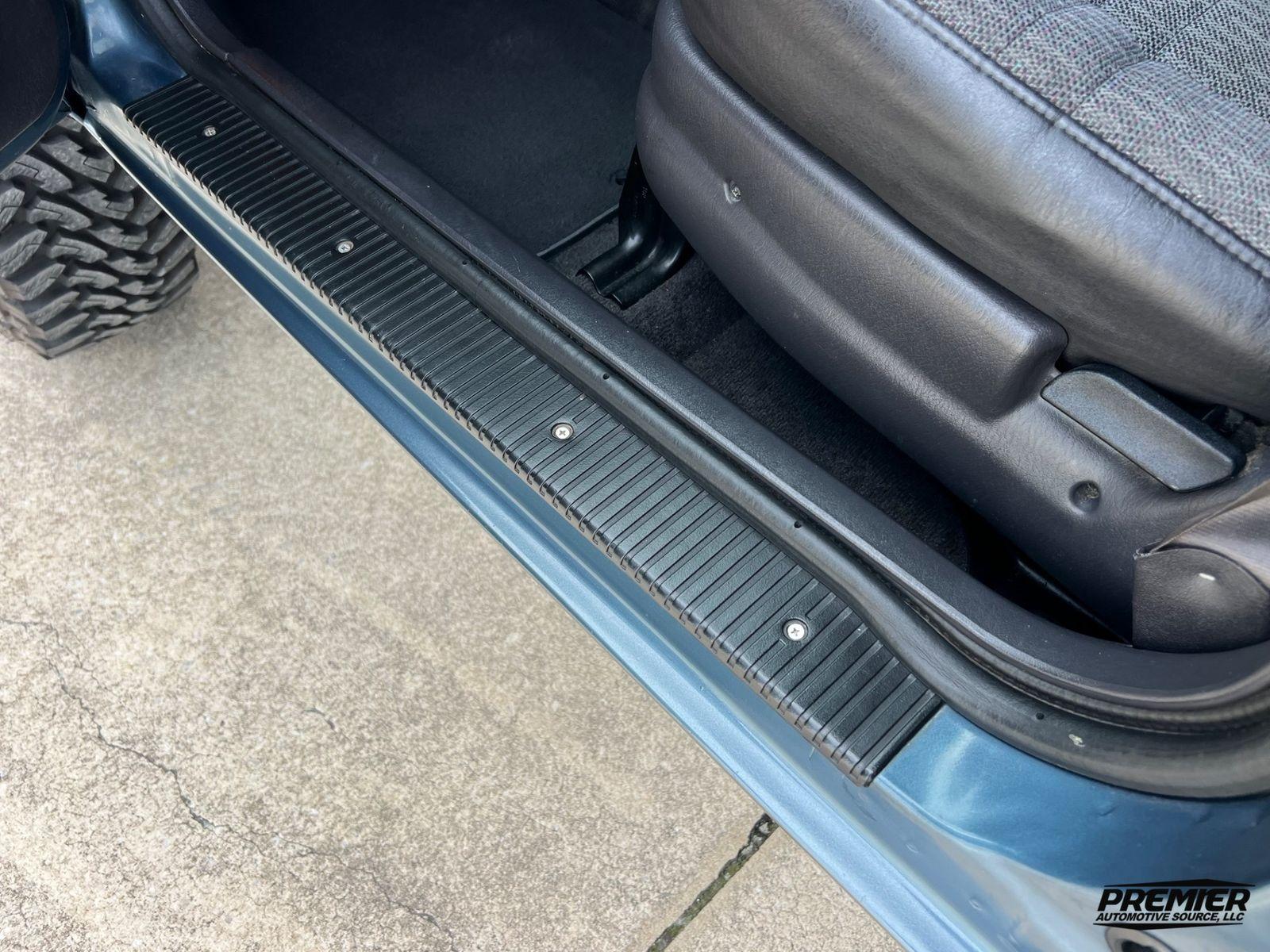 1999 Jeep Cherokee Sport