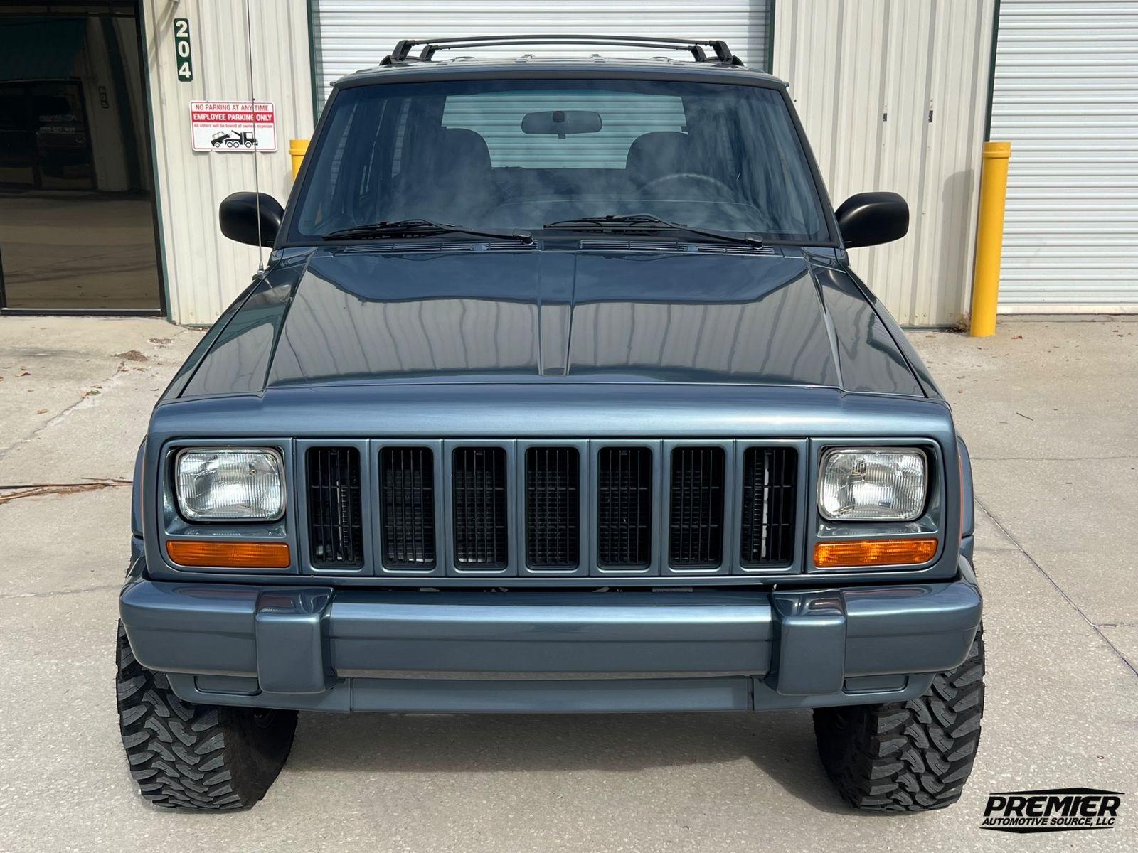 1999 Jeep Cherokee Sport