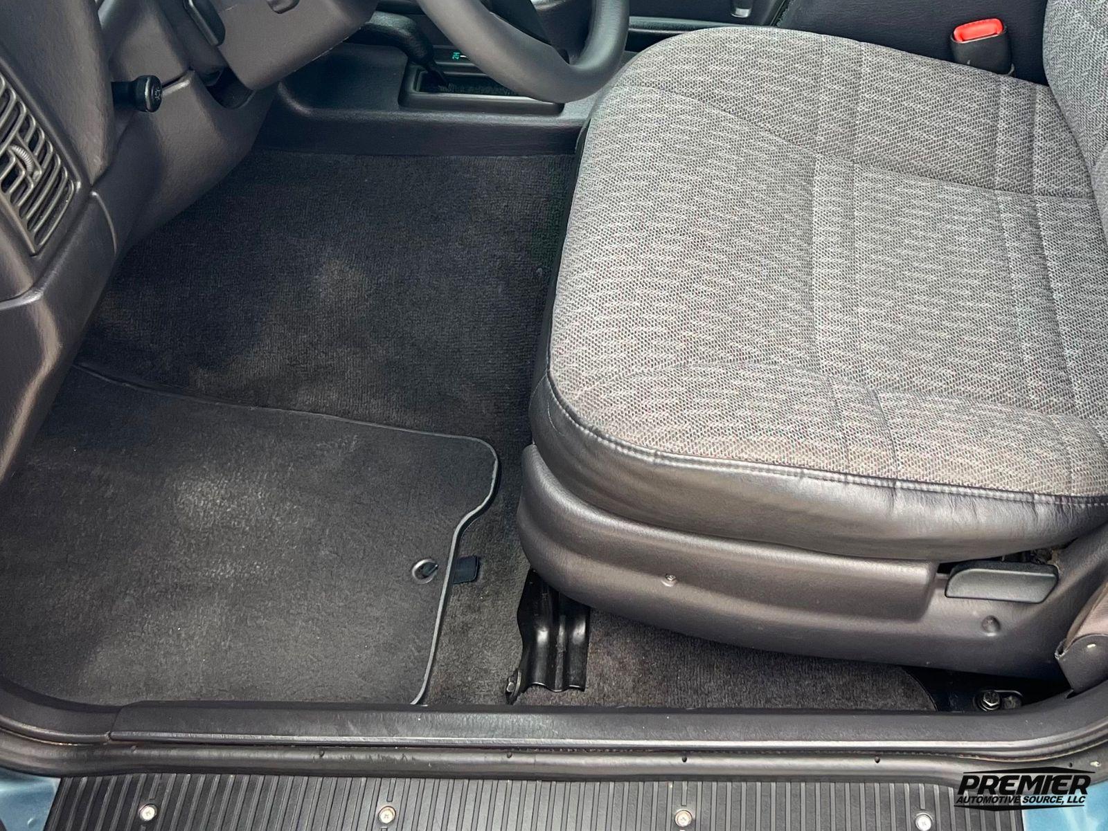 1999 Jeep Cherokee Sport