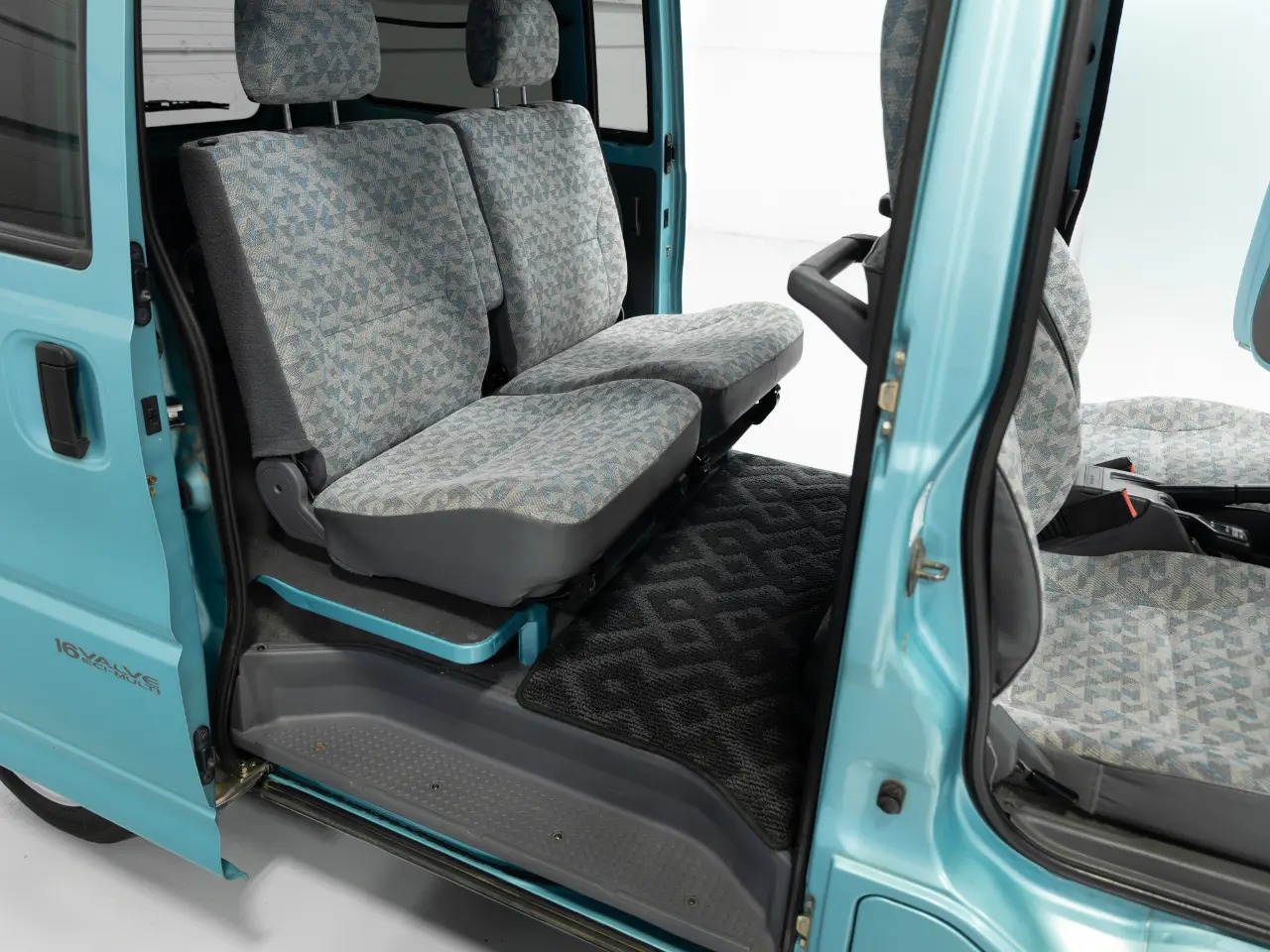 1998 Mitsubishi Bravo Exceed