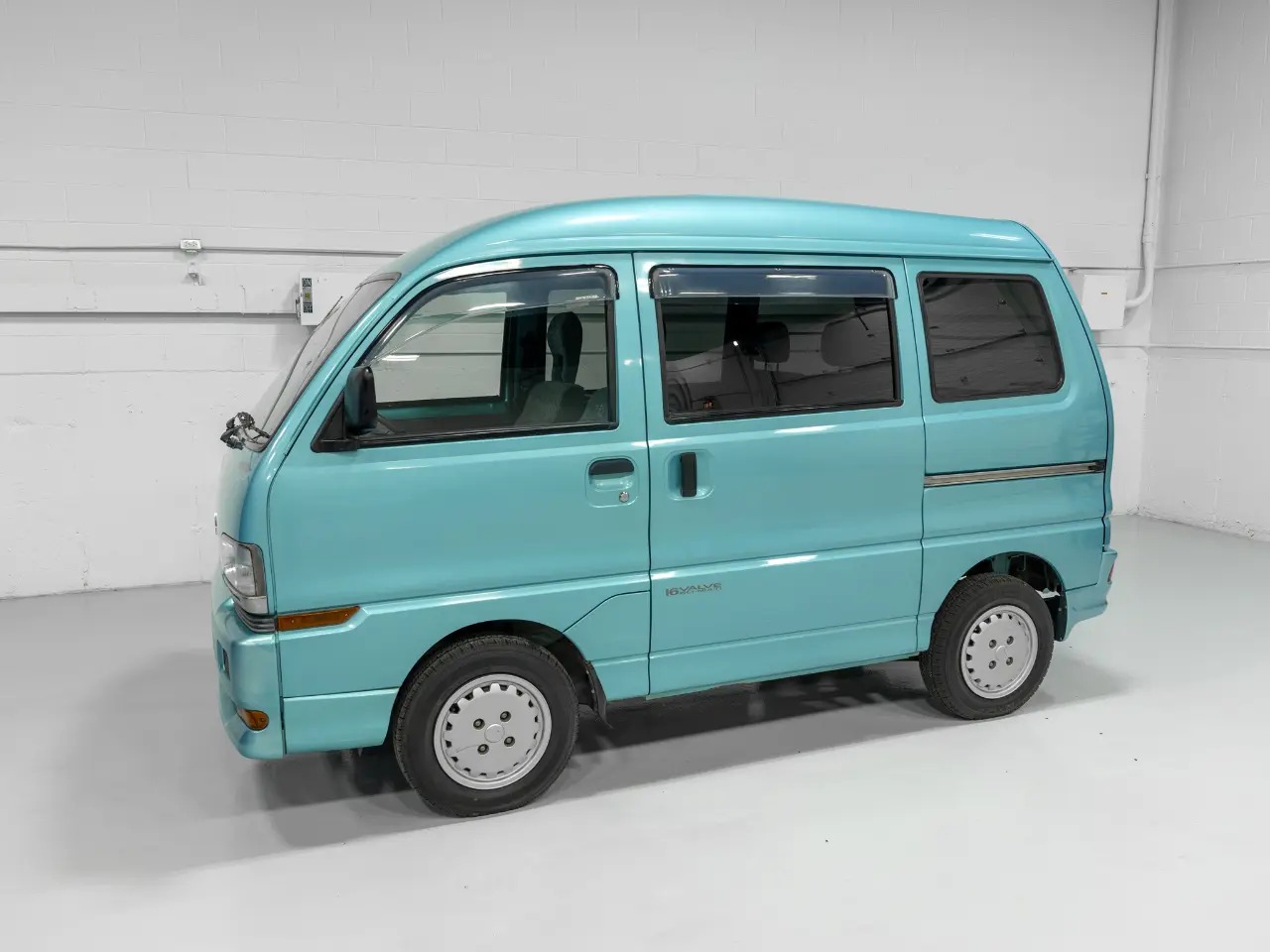 1998 Mitsubishi Bravo Exceed