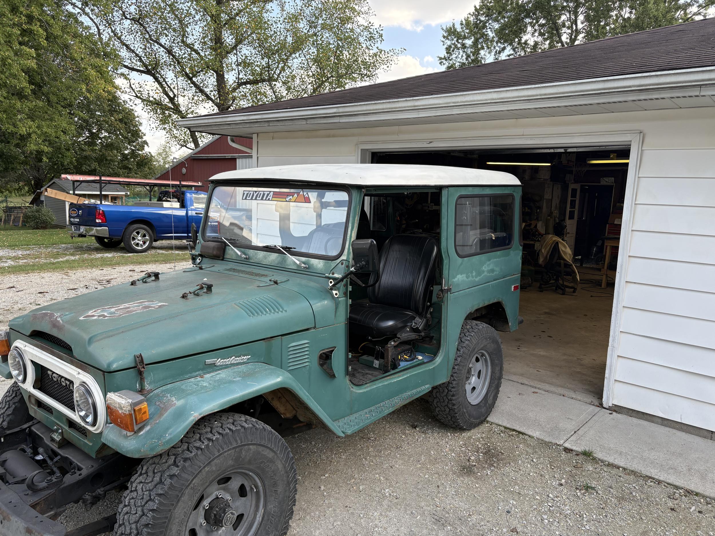 1975 Toyota Land Cruiser FJ40 - 3