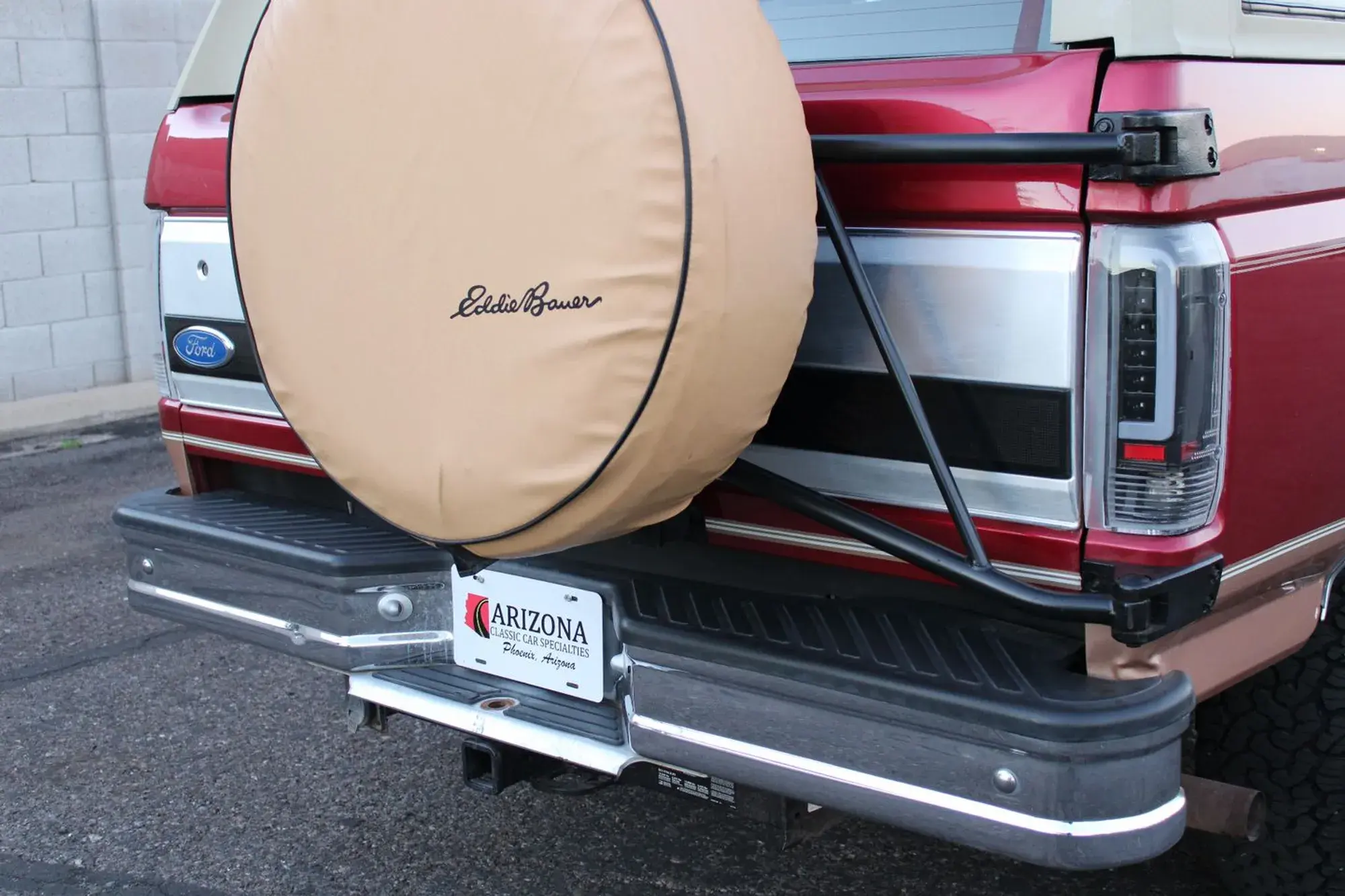 1994 Ford Bronco Eddie Bauer - 4