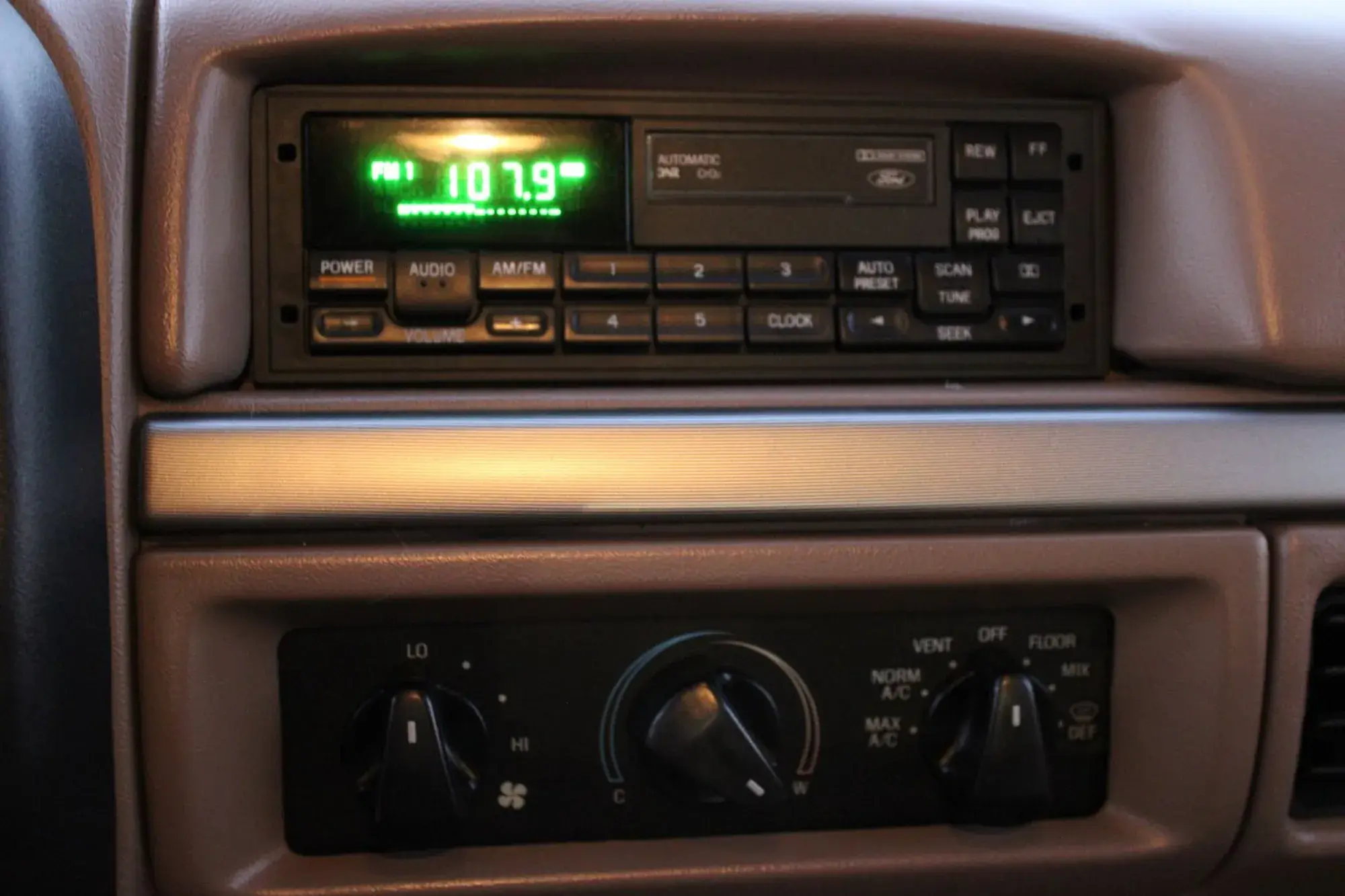 1994 Ford Bronco Eddie Bauer