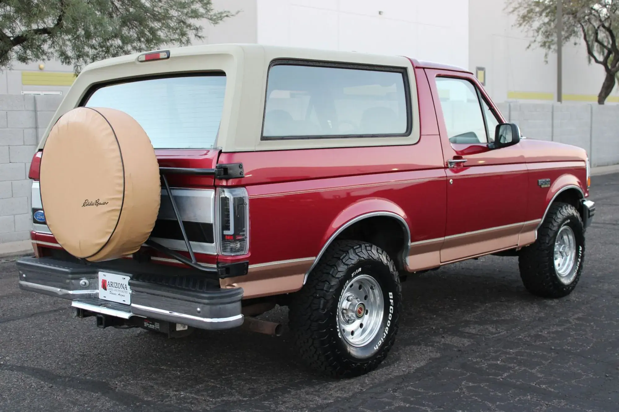 1994 Ford Bronco Eddie Bauer - 5