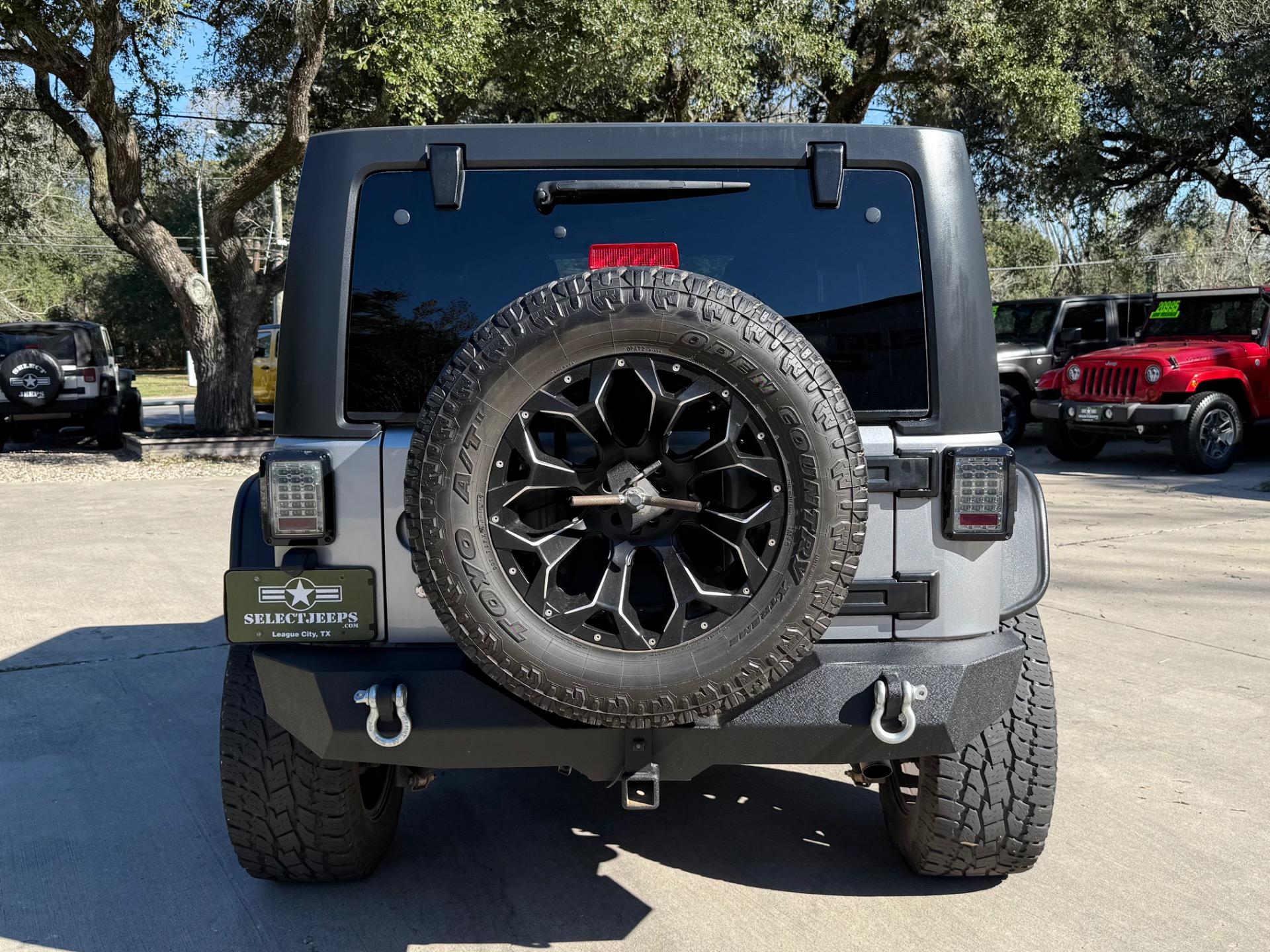 2017 Jeep Wrangler Unlimited Sport