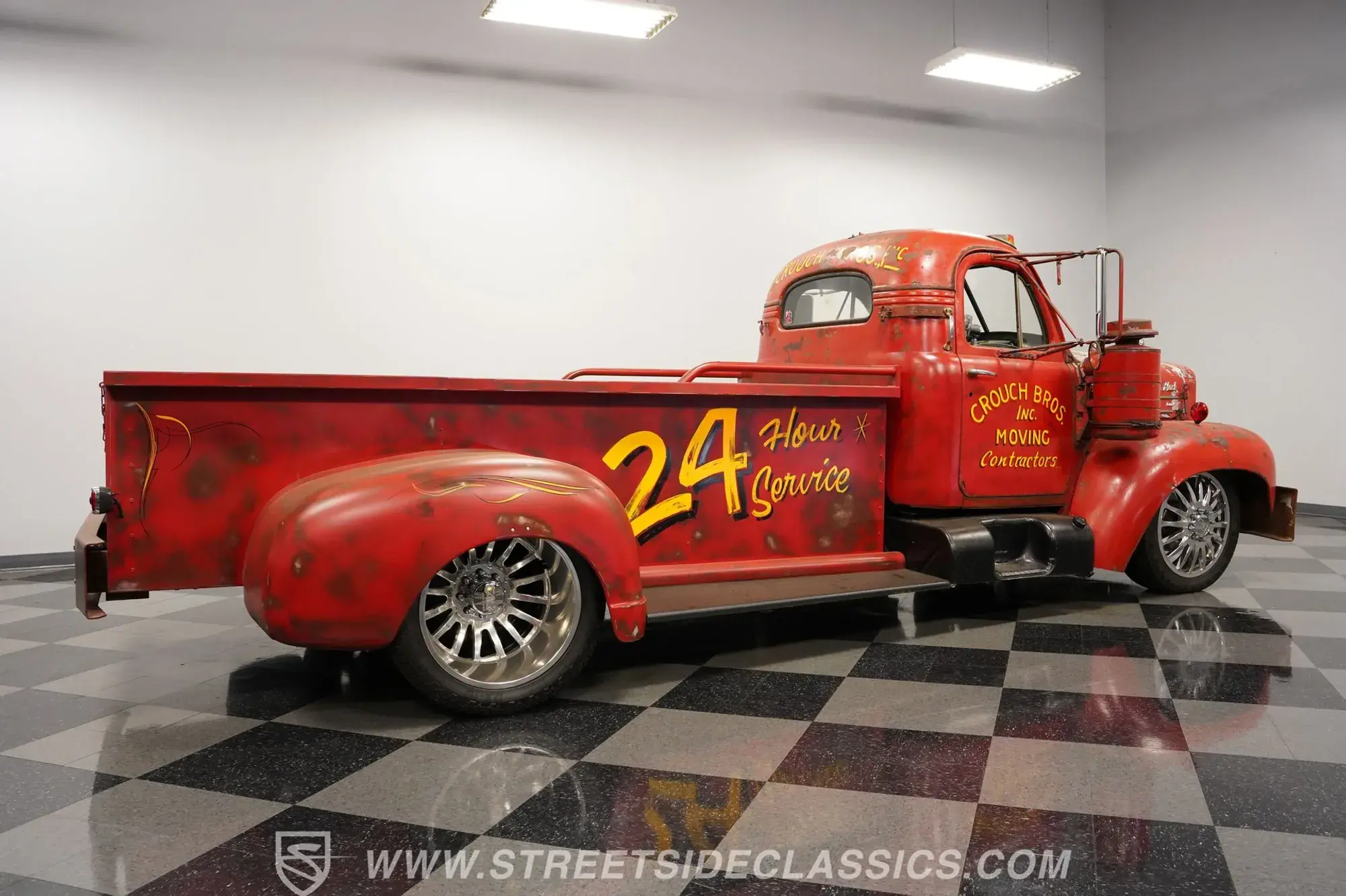 1960 Mack B-Series Replica Dually