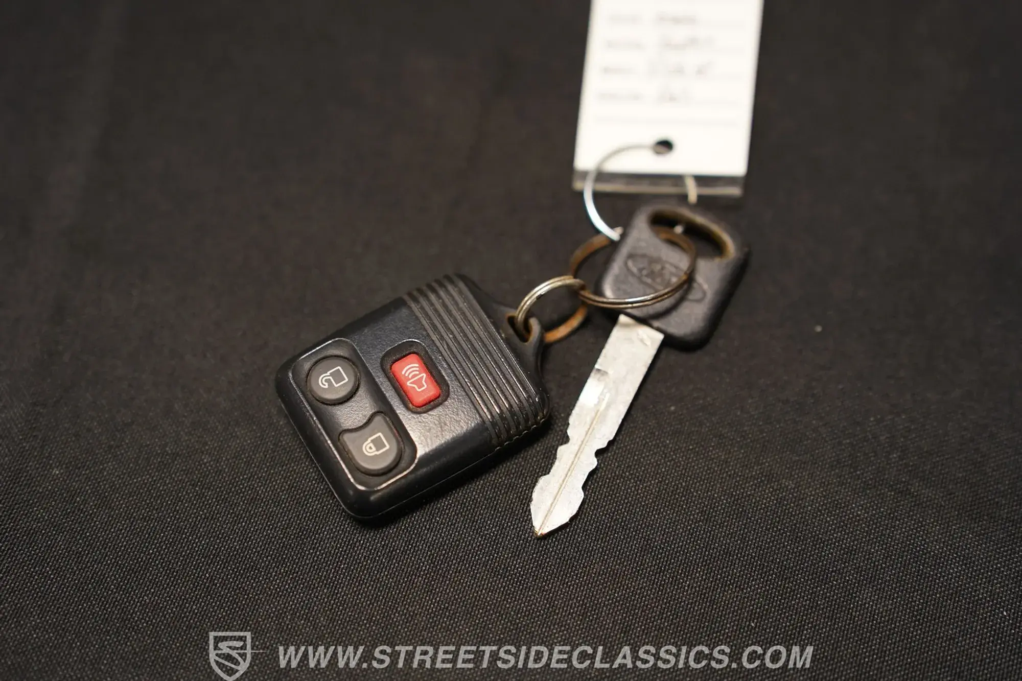 1960 Mack B-Series Replica Dually