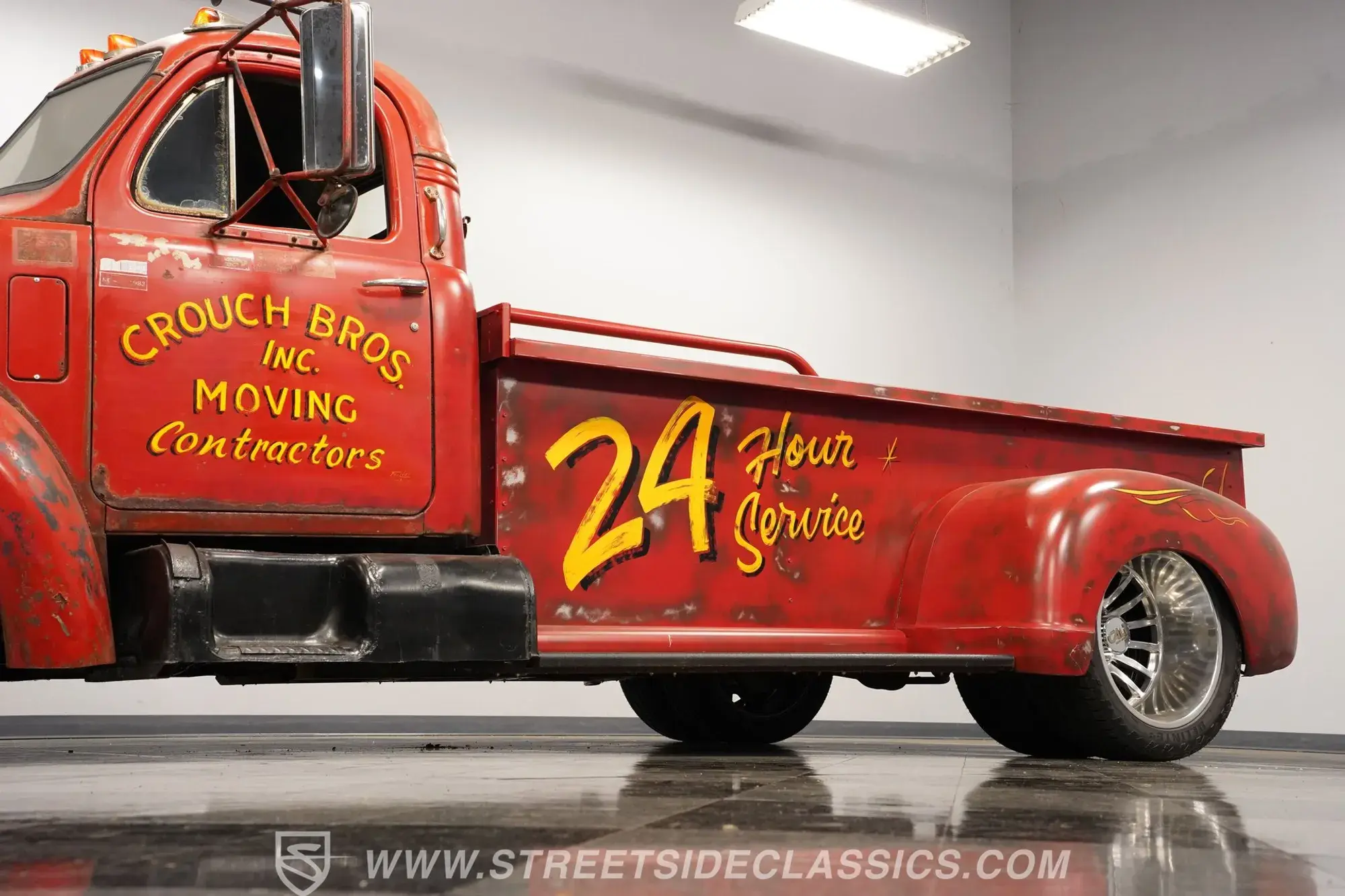 1960 Mack B-Series Replica Dually