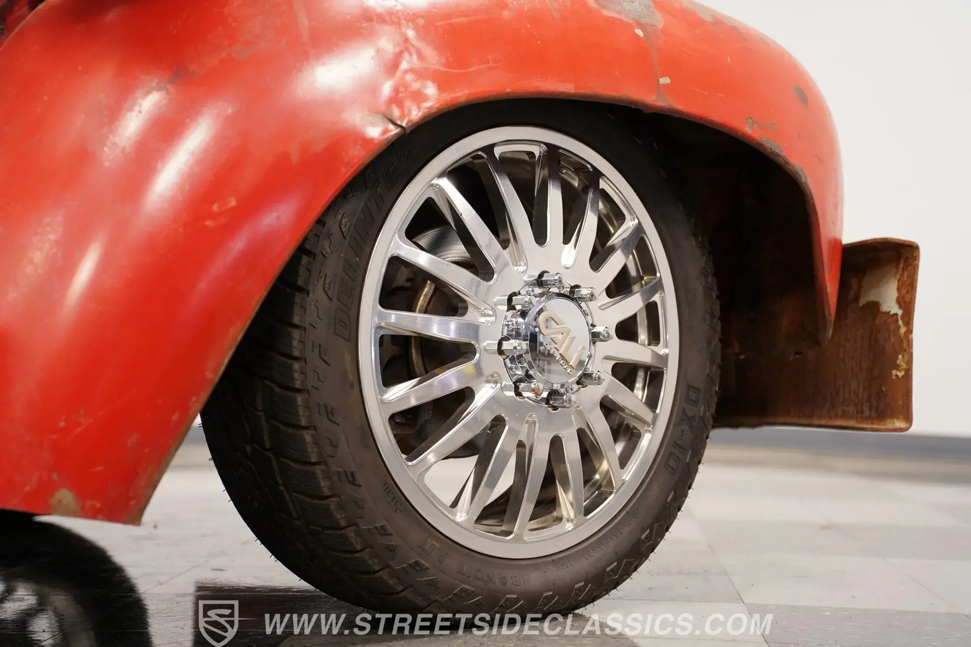 1960 Mack B-Series Replica Dually