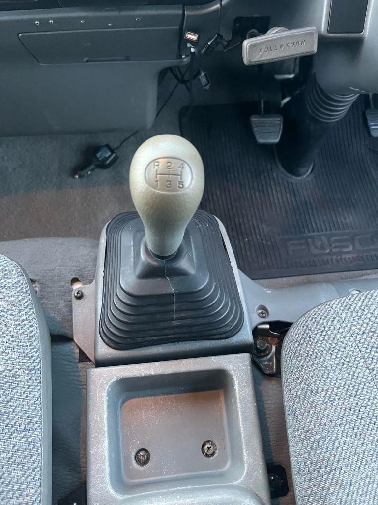 1996 Mitsubishi Canter Camper