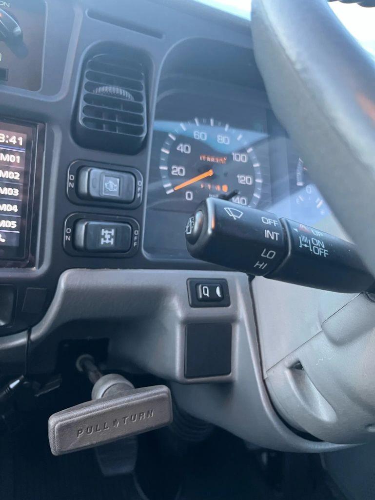 1996 Mitsubishi Canter Camper