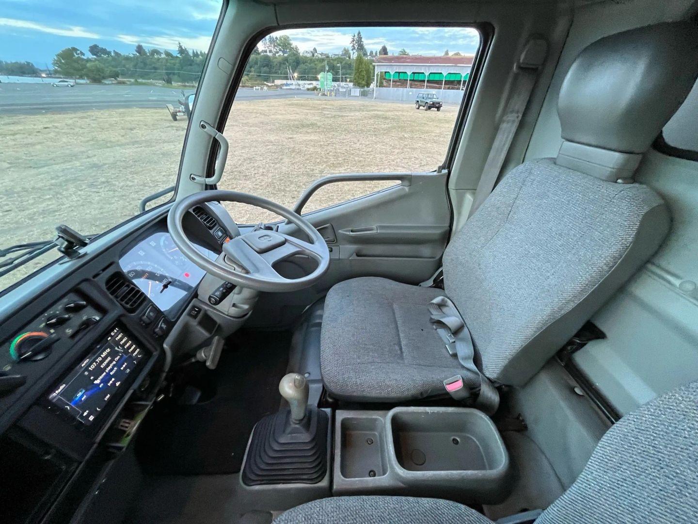 1996 Mitsubishi Canter Camper