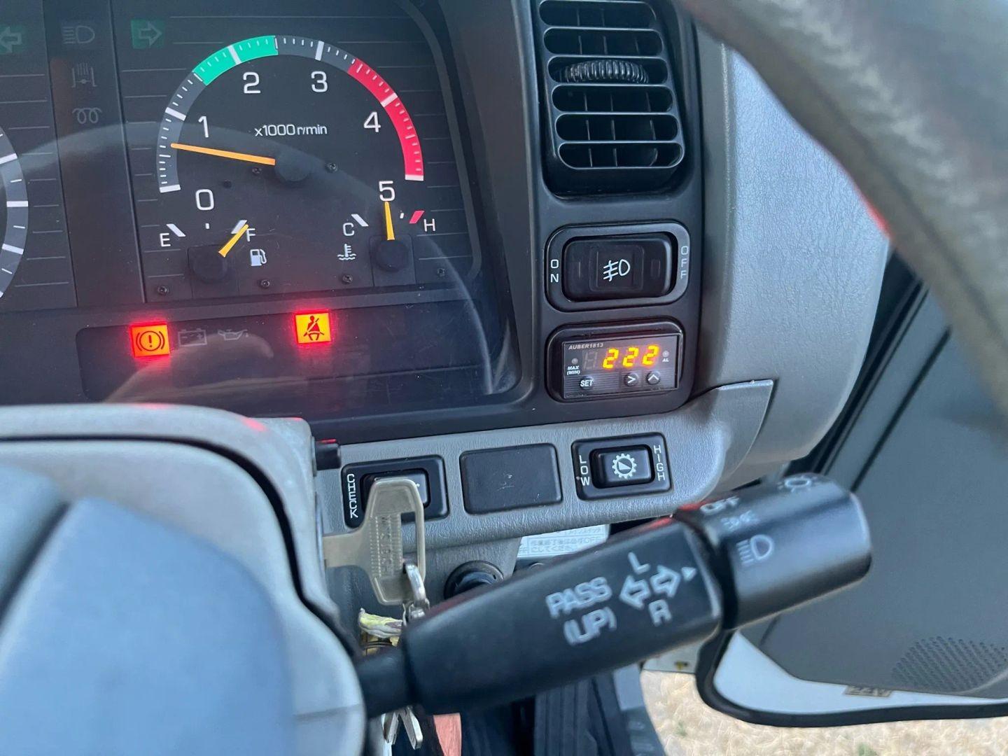 1996 Mitsubishi Canter Camper