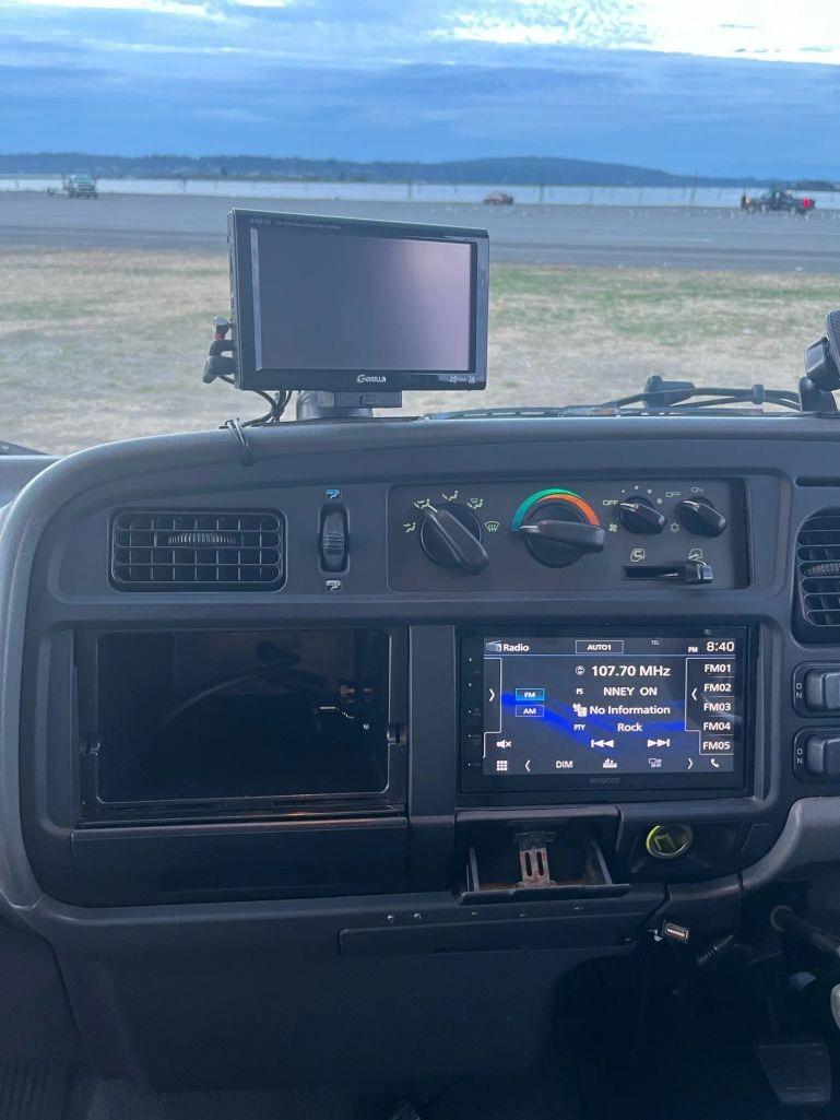 1996 Mitsubishi Canter Camper