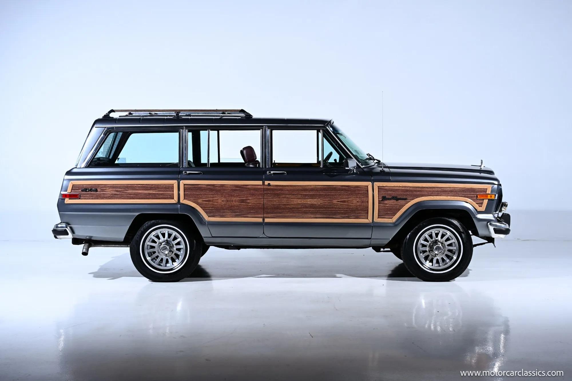 1991 Jeep Grand Wagoneer