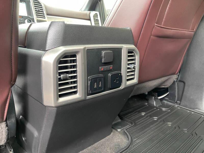 2017 Ford F-350 Super Duty Platinum