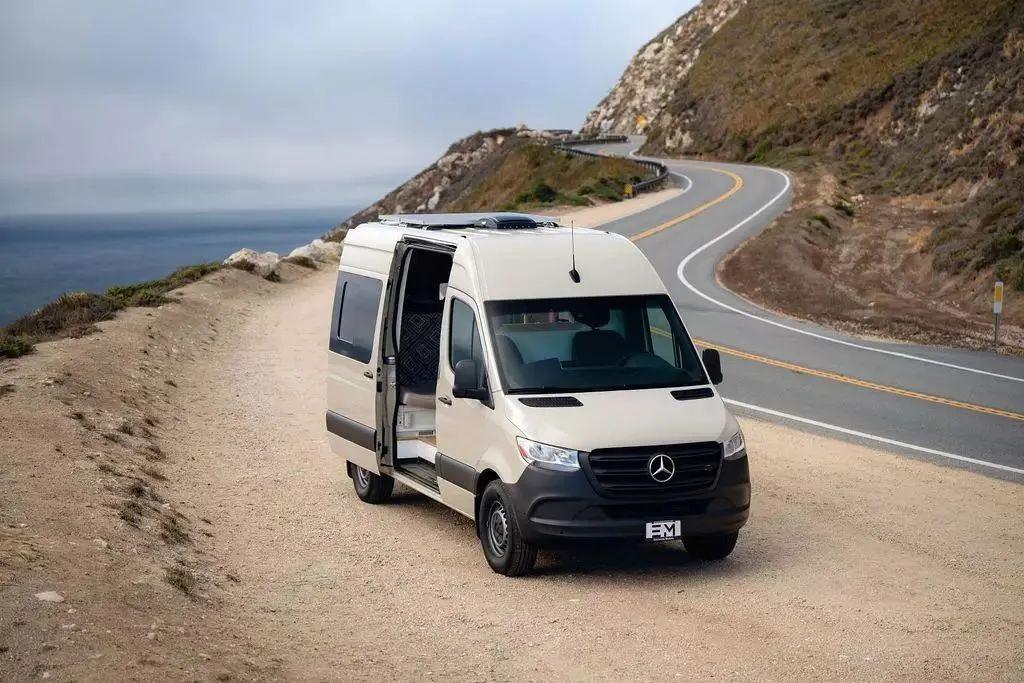2021 Mercedes-Benz Sprinter 2500 Camper