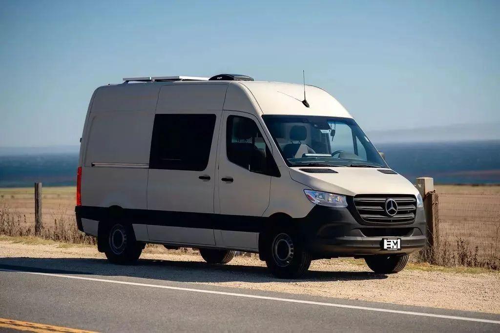 2021 Mercedes-Benz Sprinter 2500 Camper