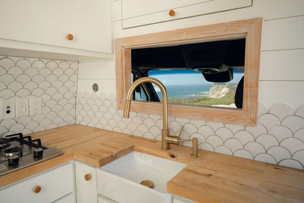 2021 Mercedes-Benz Sprinter 2500 Camper