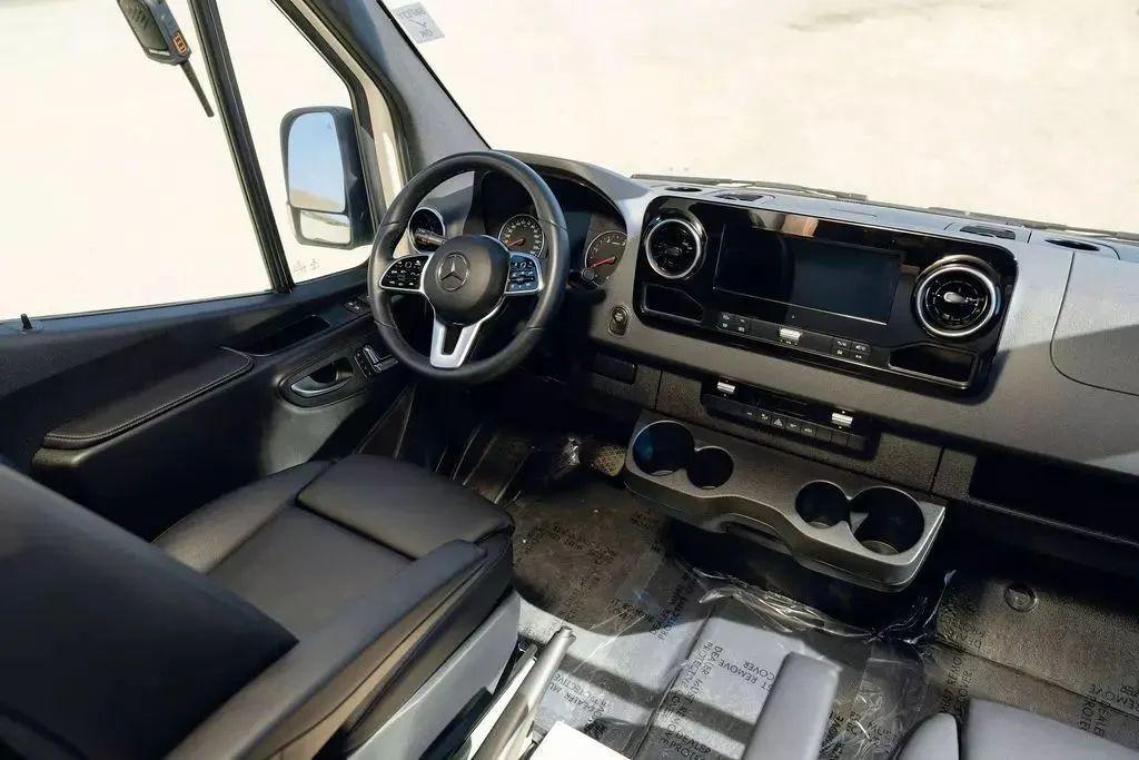 2021 Mercedes-Benz Sprinter 2500 Camper
