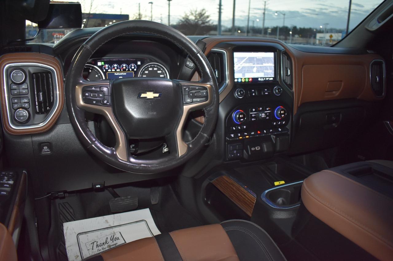 2022 Chevrolet Silverado 3500HD High Country - 5