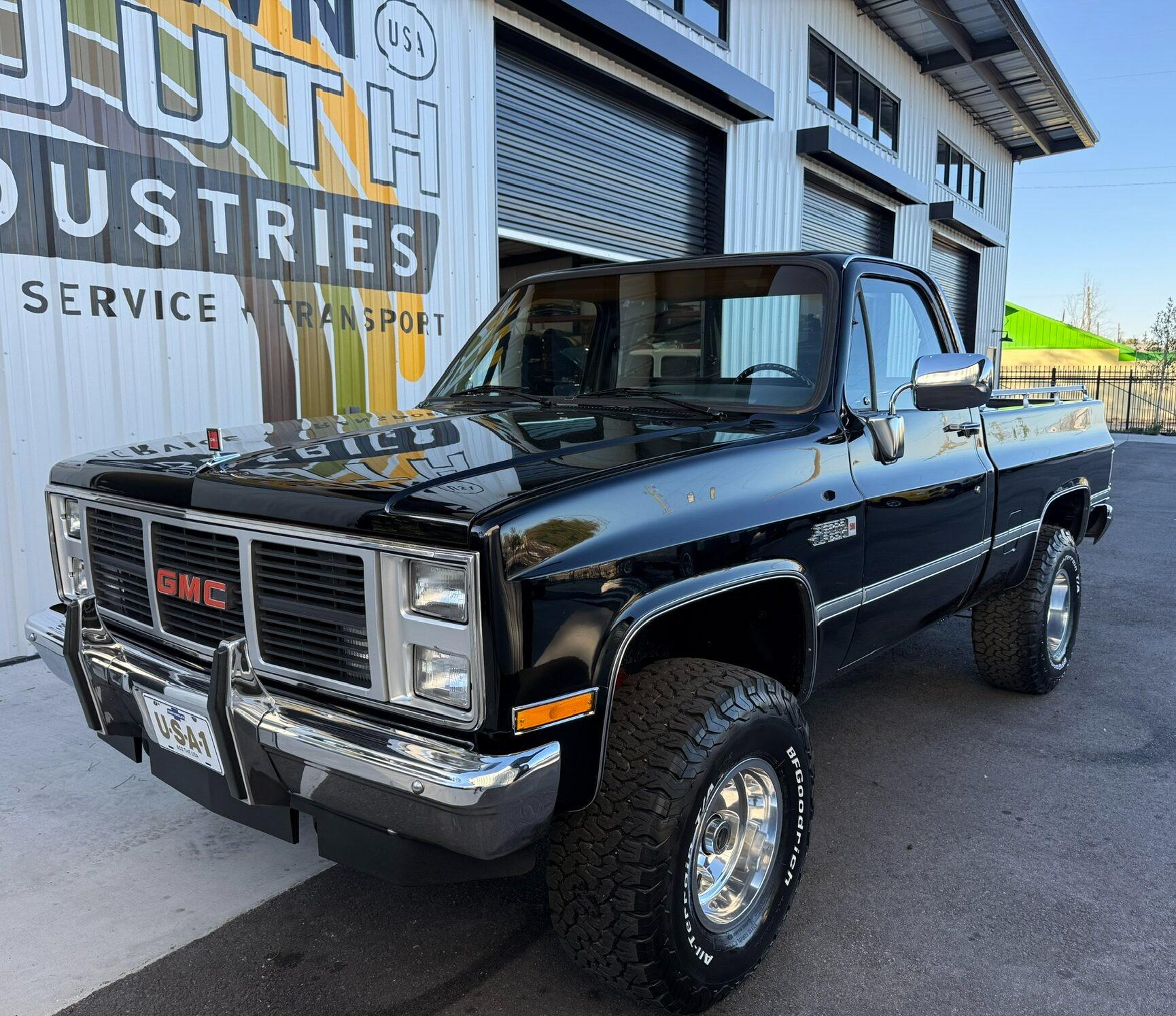 1-Owner 1987 GMC Sierra Classic - 3