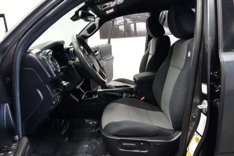 2021 Toyota Tacoma TRD Off-Road