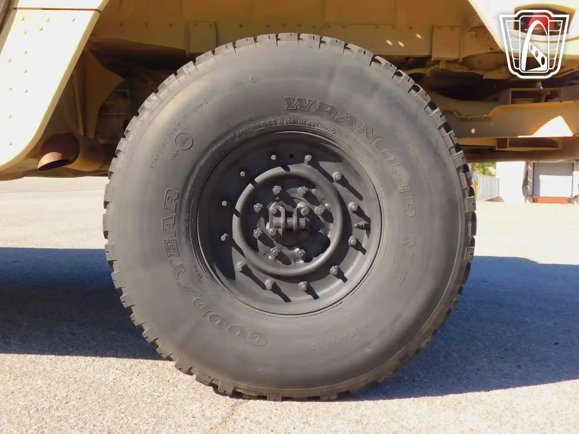 1995 AM General HMMWV