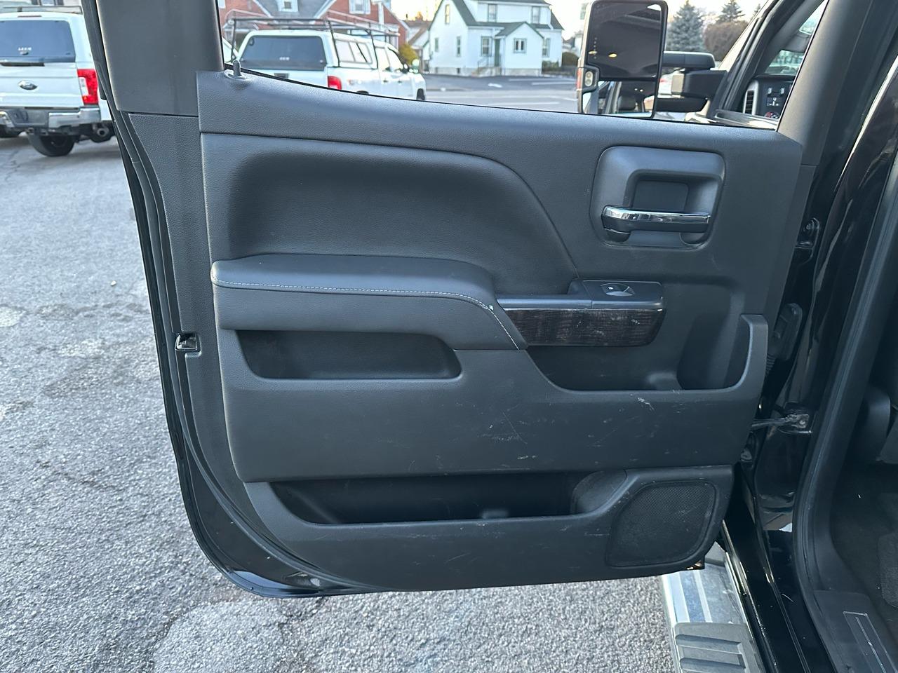 2015 GMC Sierra 2500HD Denali