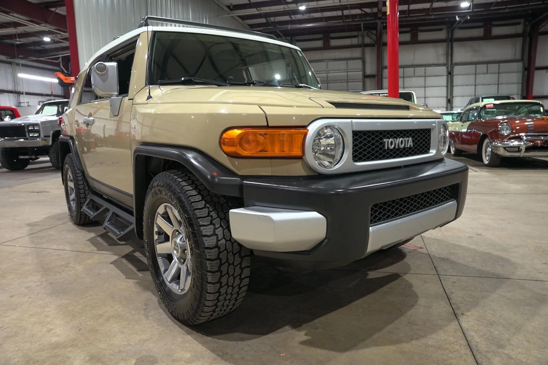 2014 Toyota FJ Cruiser