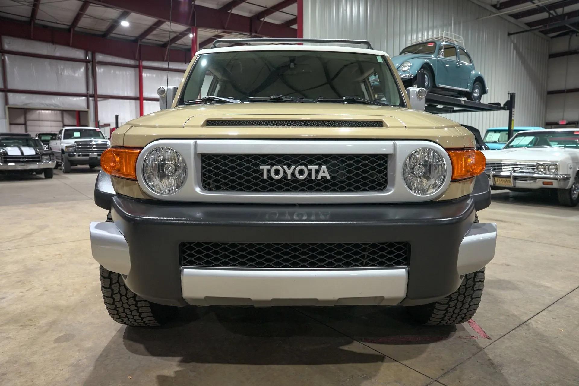 2014 Toyota FJ Cruiser