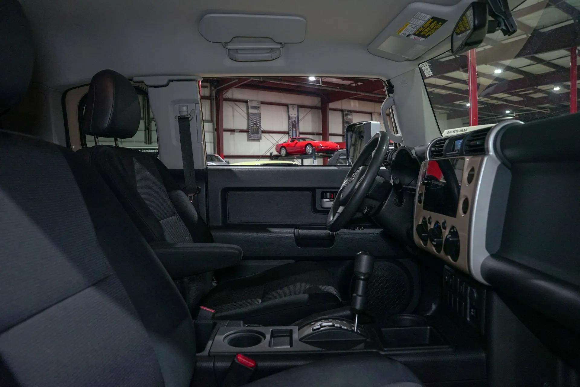 2014 Toyota FJ Cruiser