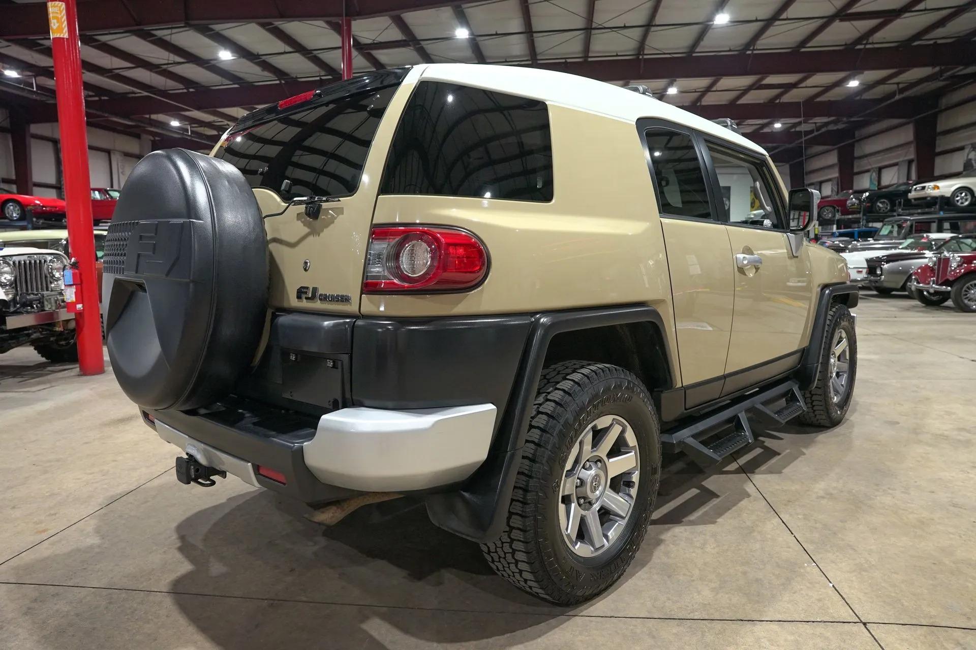 2014 Toyota FJ Cruiser