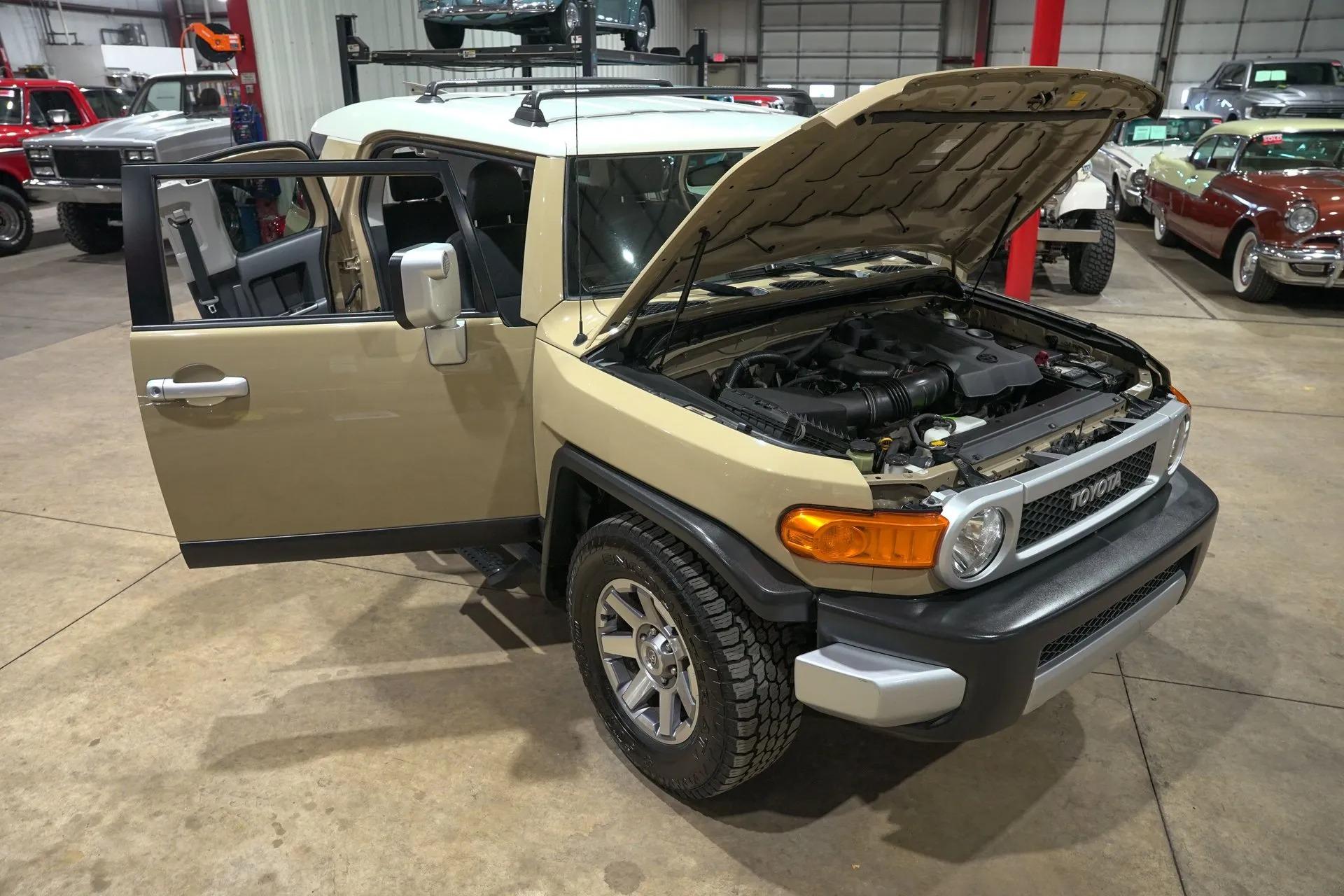 2014 Toyota FJ Cruiser