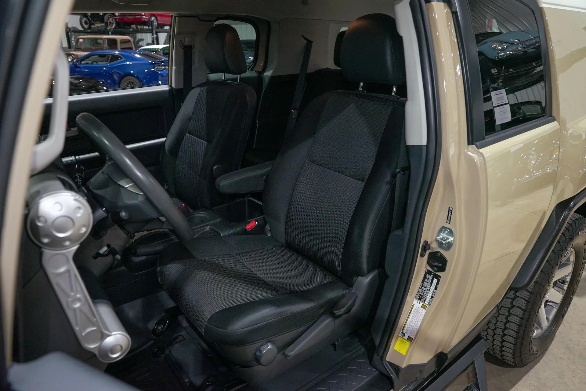 2014 Toyota FJ Cruiser