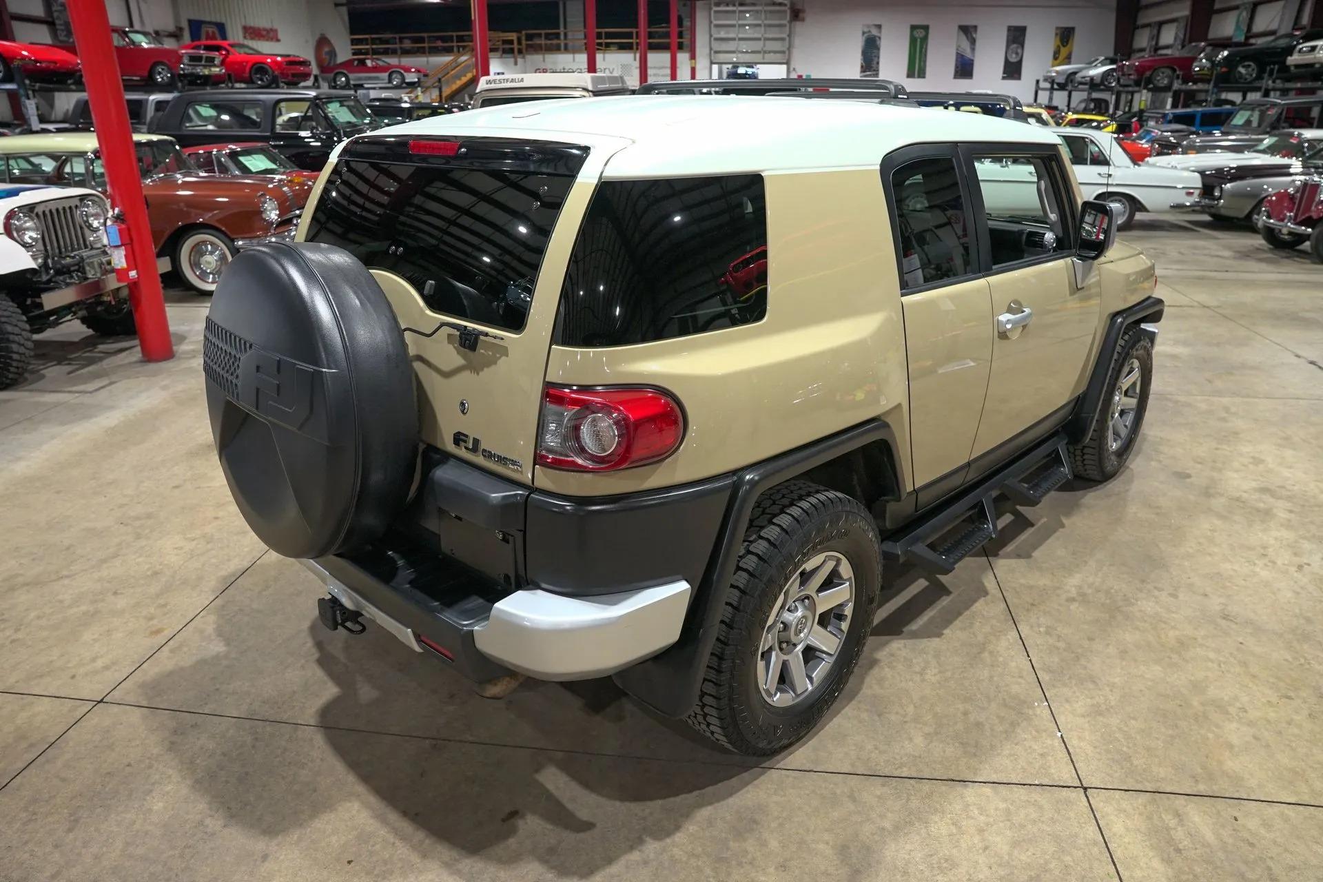 2014 Toyota FJ Cruiser