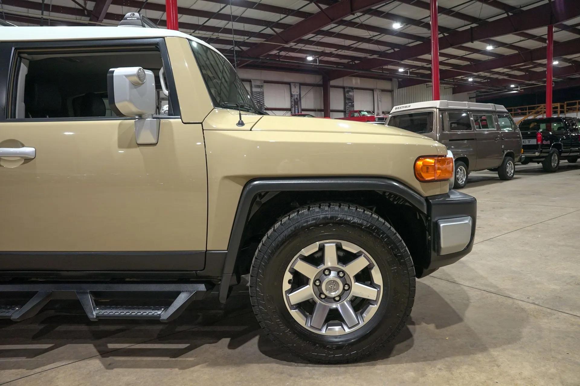 2014 Toyota FJ Cruiser