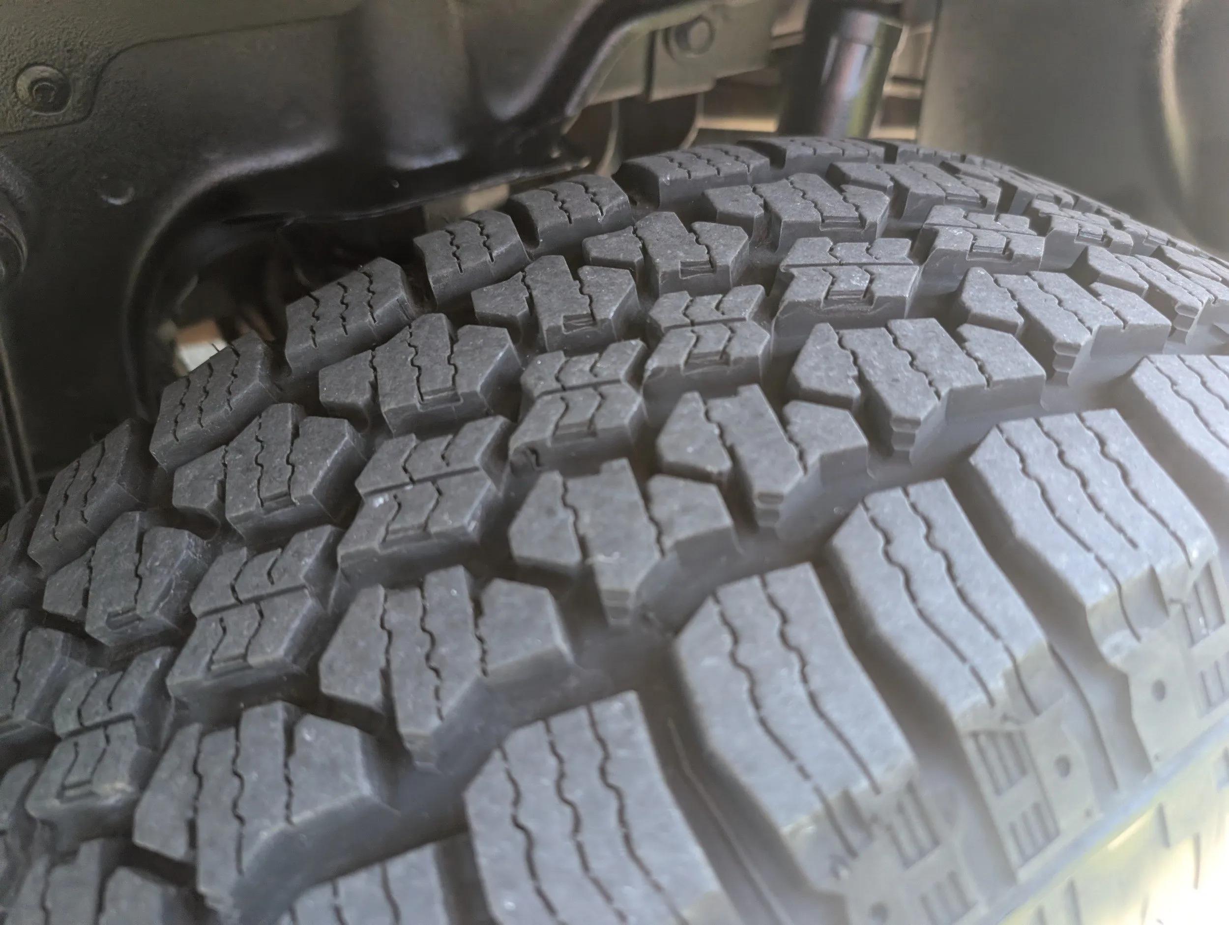 2010 Jeep Commander Sport