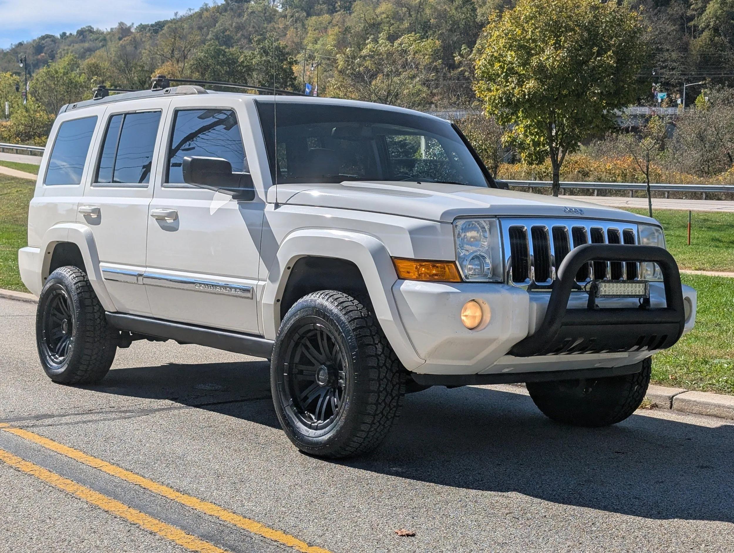  Jeep Commander