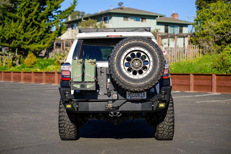 2017 Toyota 4Runner TRD Off-Road Premium - 5