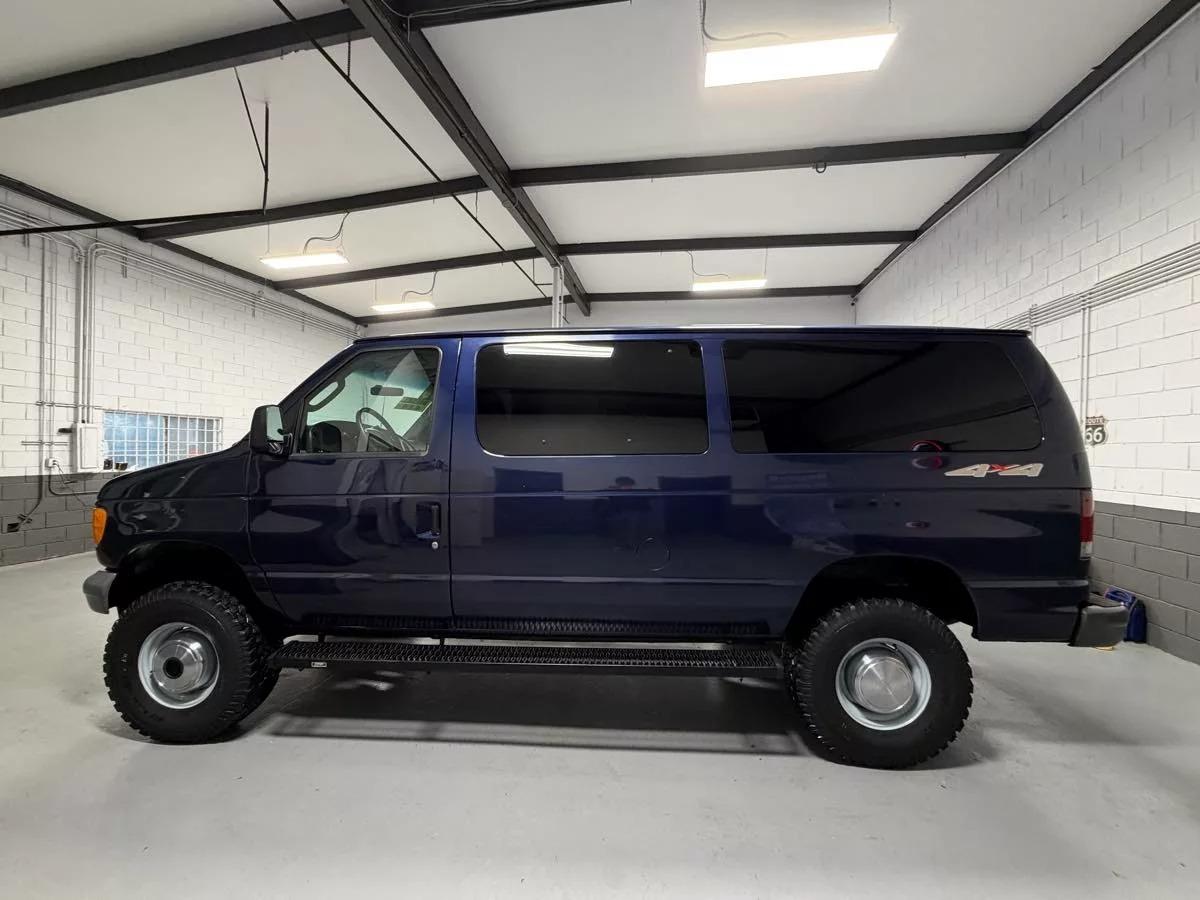 2006 Ford E-350 Econoline 4x4